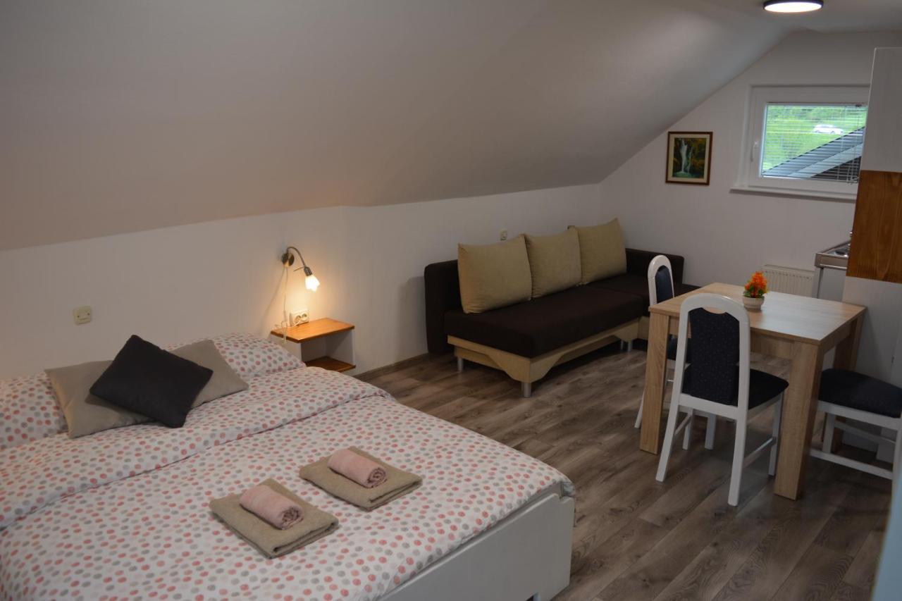Rooms Lucijana Jezerce Luaran gambar