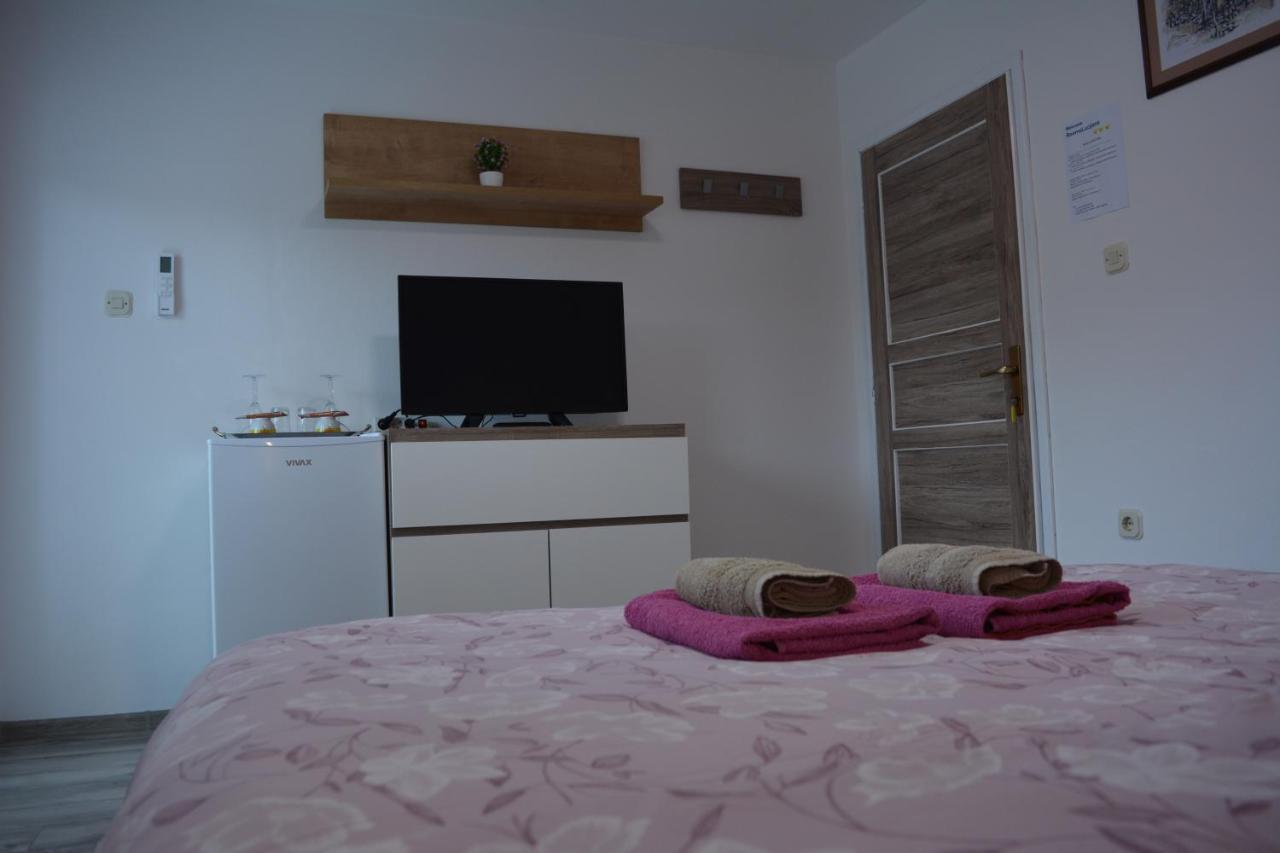 Rooms Lucijana Jezerce Luaran gambar